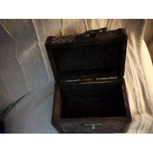 CAMBIO ofrezco caja pequea 2