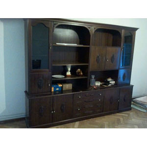 REGALO mueble de salón grande, y una mesa libro con dos sillas REGALO mueble de salón grande, y una mesa libro con dos sillas