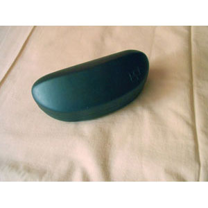 REGALO Funda rígida para gafas de sol REGALO Funda rígida para gafas de sol