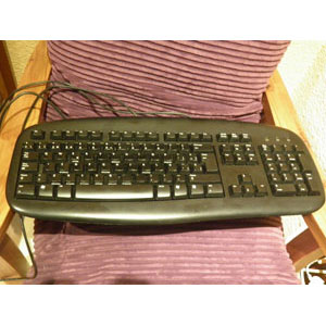 REGALO teclado Logitech negro modelo Y-SU61 REGALO teclado Logitech negro modelo Y-SU61