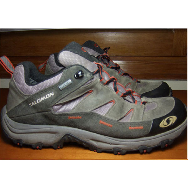 REGALO Calzado Salomon, con Gore-tex, para andar por el campo talla 42 y 2/3 1