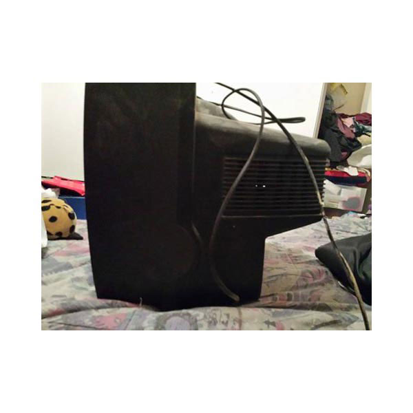 REGALO tv de tubo pequea samsung 2