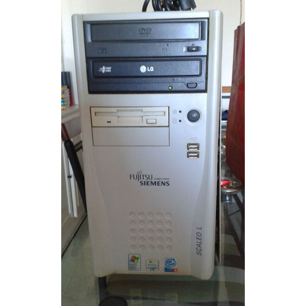 REGALO Ordenador Fujitsu Siemens. Funcionando. REGALO Ordenador Fujitsu Siemens. Funcionando.
