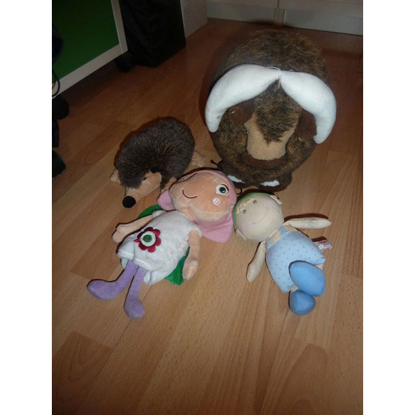 REGALO Cuatro peluches REGALO Cuatro peluches