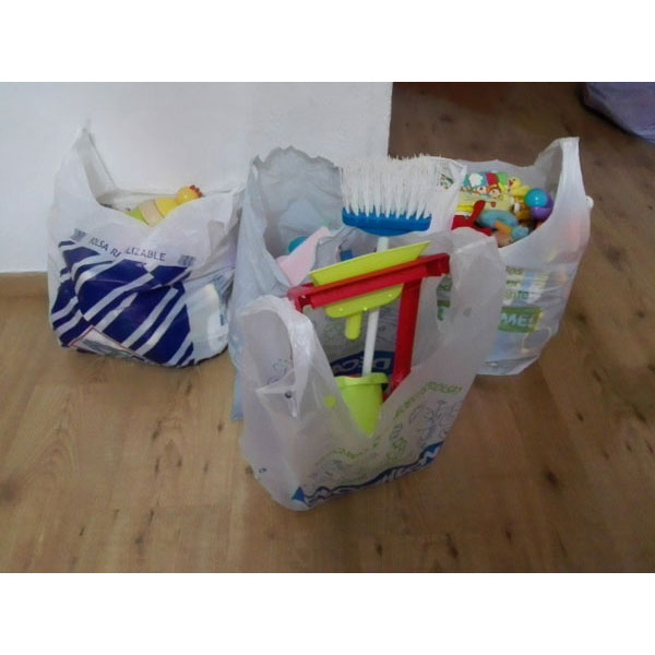 REGALO Para niños y niñas, menos de 3 años REGALO Para niños y niñas, menos de 3 años