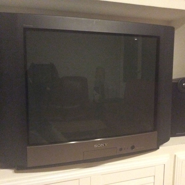 REGALO Televisin analgica SONY Trinitron Color KV-29C3E 1