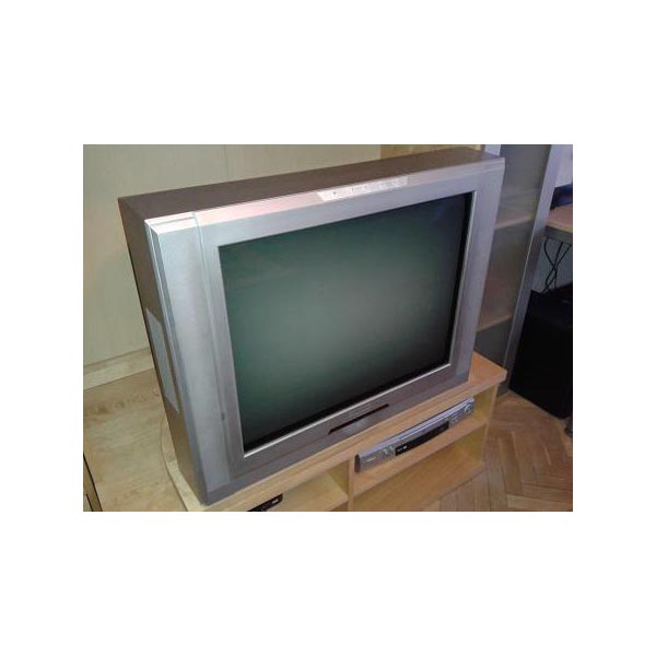 REGALO Televisor 28' con TDT externo 2