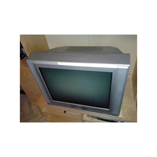 REGALO Televisor 28' con TDT externo 3