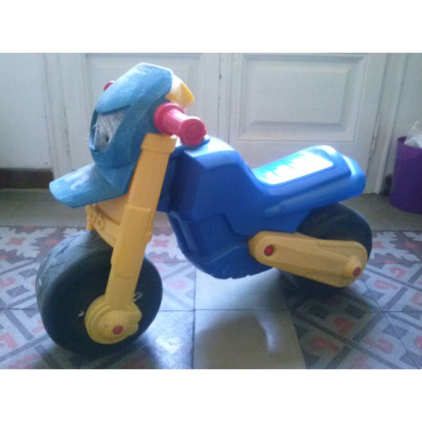 REGALO Moto correpasillos Molto REGALO Moto correpasillos Molto