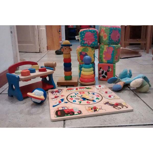 REGALO Pack de juguetes para bebés REGALO Pack de juguetes para bebés
