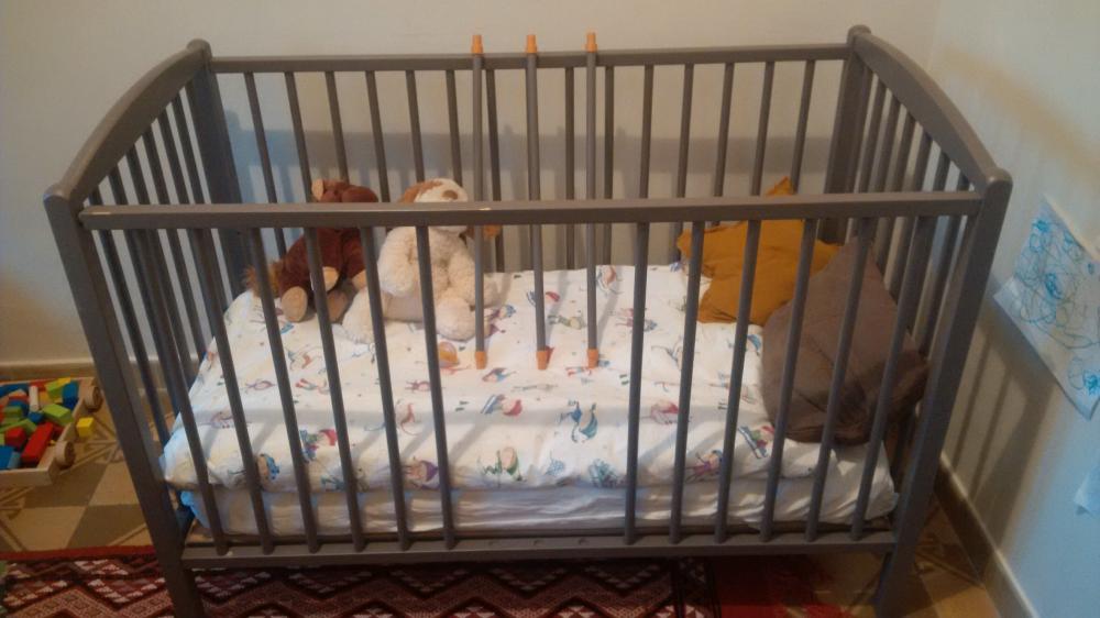 REGALO Cuna y colchon REGALO Cuna y colchon