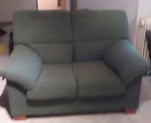 REGALO Dos sofas de dos y tres plazas 2