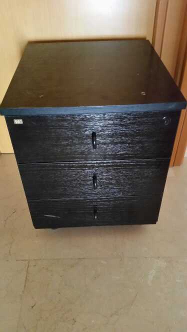 REGALO mesita de noche REGALO mesita de noche