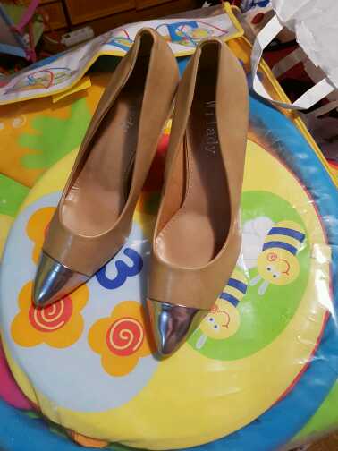 REGALO tacones nuevos