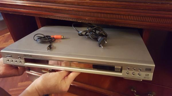 REGALO Televisor, DVD y vdeo 2