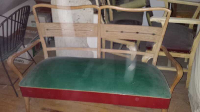 REGALO tresillo (sillón +2 butacas + sillas) y mesa REGALO tresillo (sillón +2 butacas + sillas) y mesa