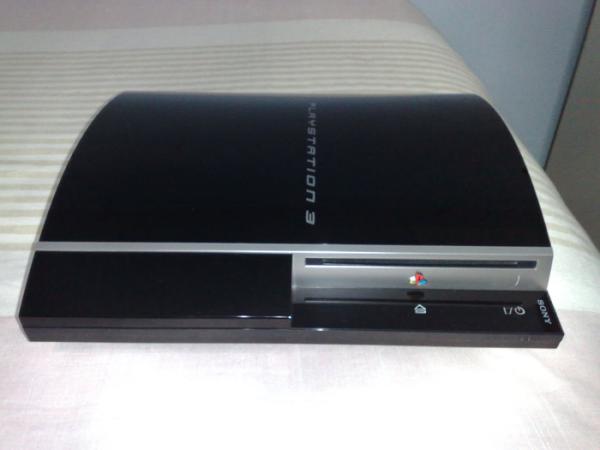 CAMBIO consola PLAYSTATION 3 DE 80GB CAMBIO consola PLAYSTATION 3 DE 80GB