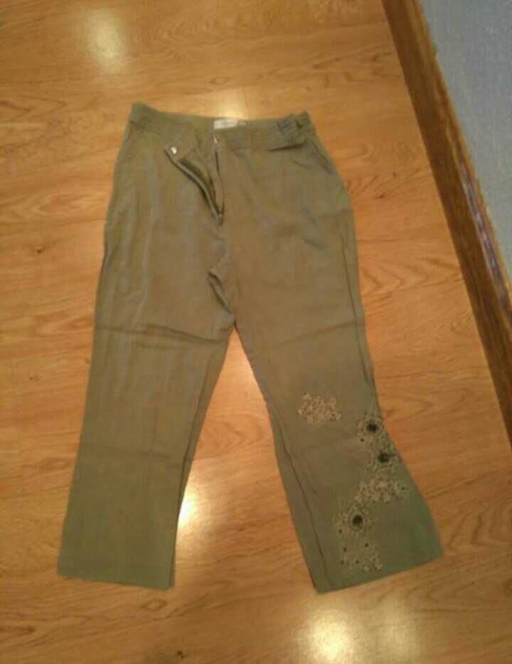 REGALO Pantaln verde pistacho