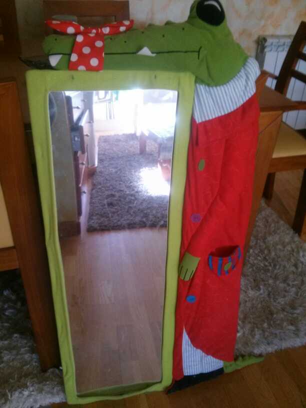 REGALO espejo de ikea recojer en leganes