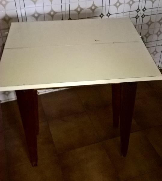 REGALO Mesa cocina de tablero plegable 2