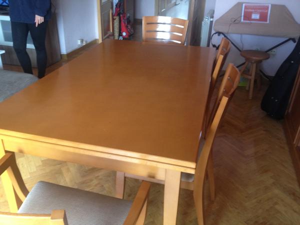 REGALO mesa de comedor y 6 sillas REGALO mesa de comedor y 6 sillas