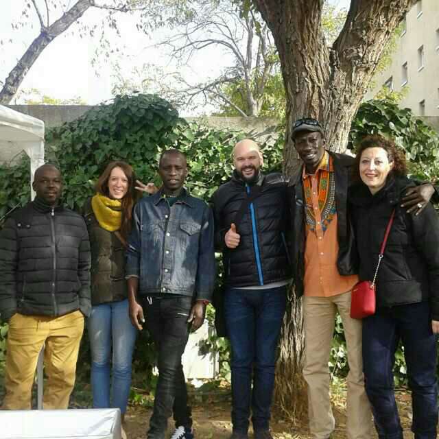 BUSCO Buscamos llenar nuestro container con material para enviarlo a Senegal BUSCO Buscamos llenar nuestro container con material para enviarlo a Senegal