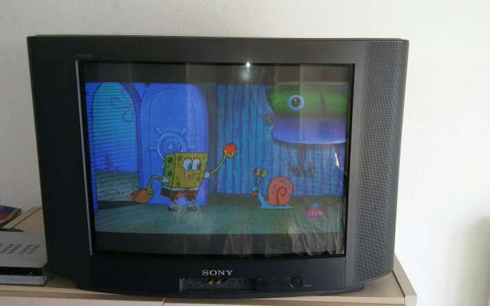 REGALO televisión Sony con culo de negra, osea grande. REGALO televisión Sony con culo de negra, osea grande.