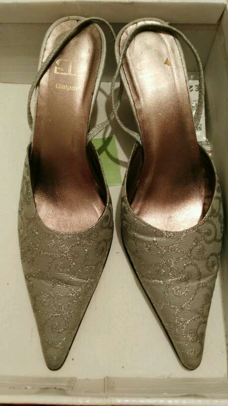 REGALO zapatos de fiesta