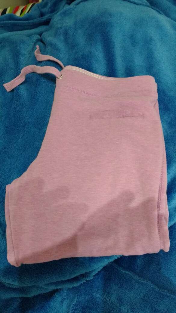 REGALO pantalones y camisetas 4