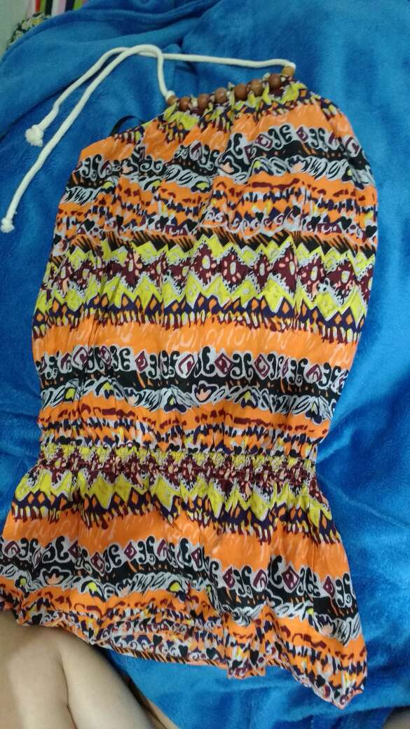 REGALO pantalones y camisetas 3