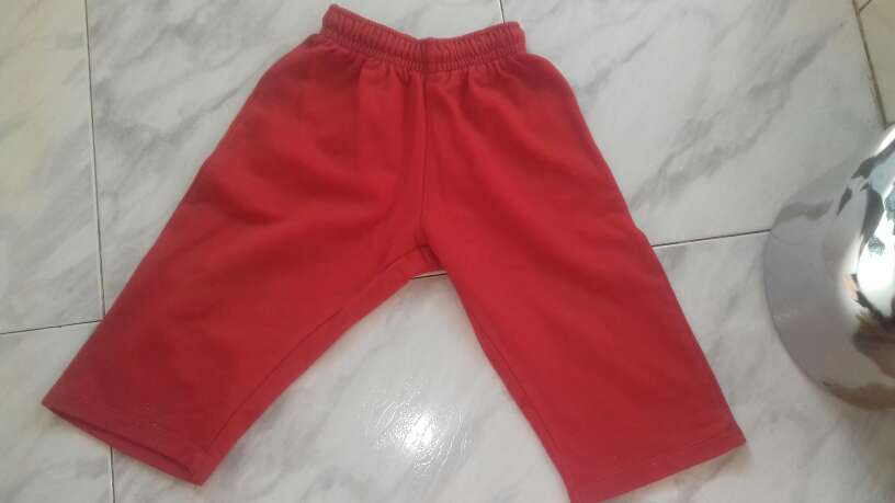 REGALO pantalon 4 aos