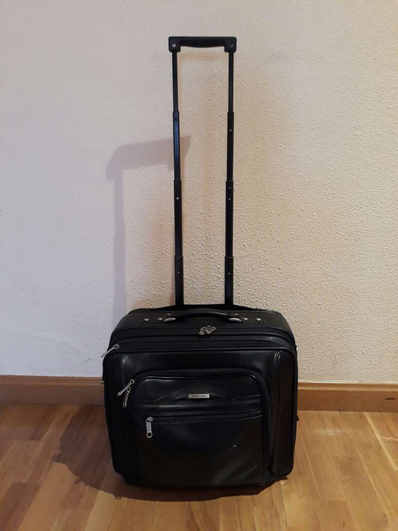 REGALO Maleta para ordenador y ms cosas 2