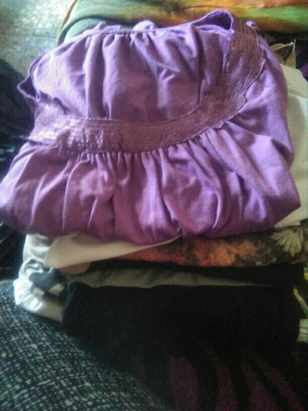 REGALO ropa de mujer, nia y nio 2