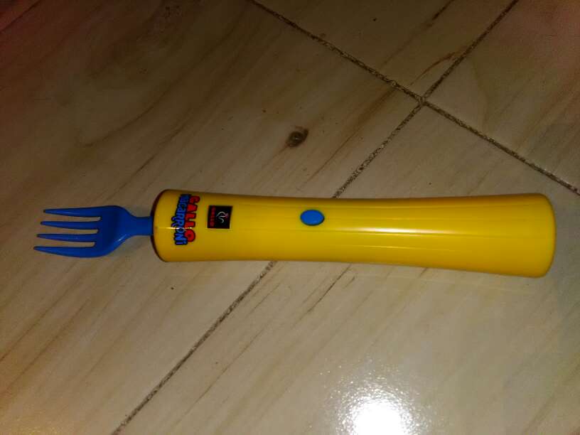 REGALO tenedor electrnico