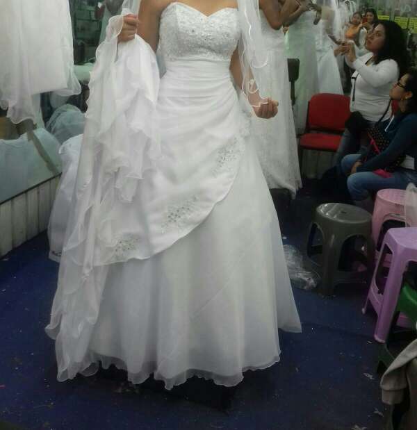 REGALO Vestido de novia 1