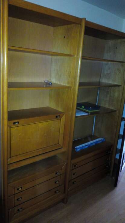 REGALO mueble para habitación/salón estantes y cajones. REGALO mueble para habitación/salón estantes y cajones.