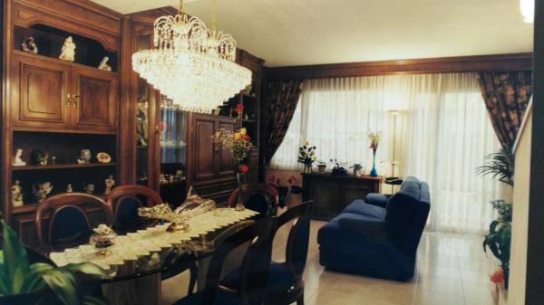 REGALO mueble comedor madera noble REGALO mueble comedor madera noble
