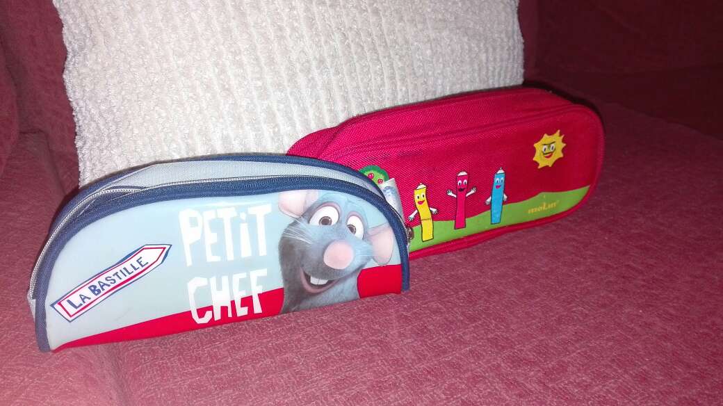 REGALO Escuches escolares