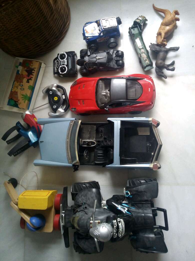 REGALO lote de juguetes