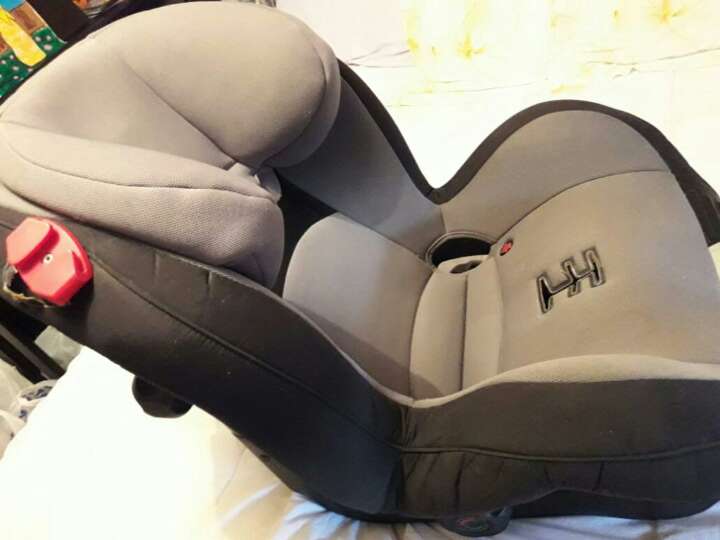 REGALO Sillita de coche 2