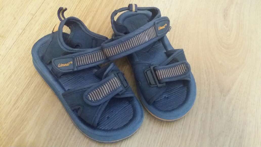 REGALO zapatillas piscina talla 25 REGALO zapatillas piscina talla 25