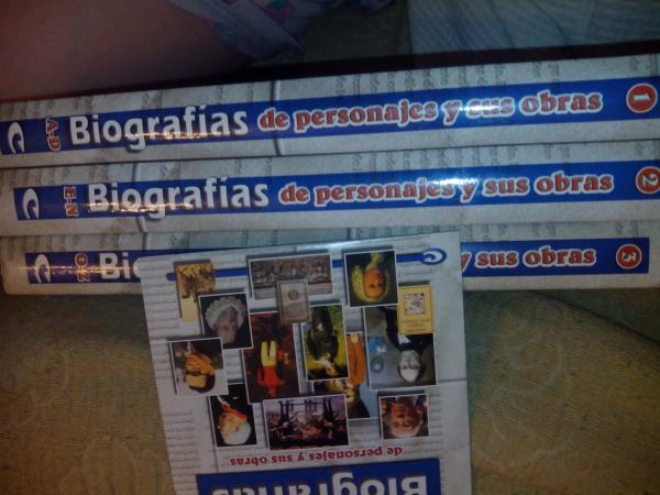 REGALO libros de distintos tipos 2