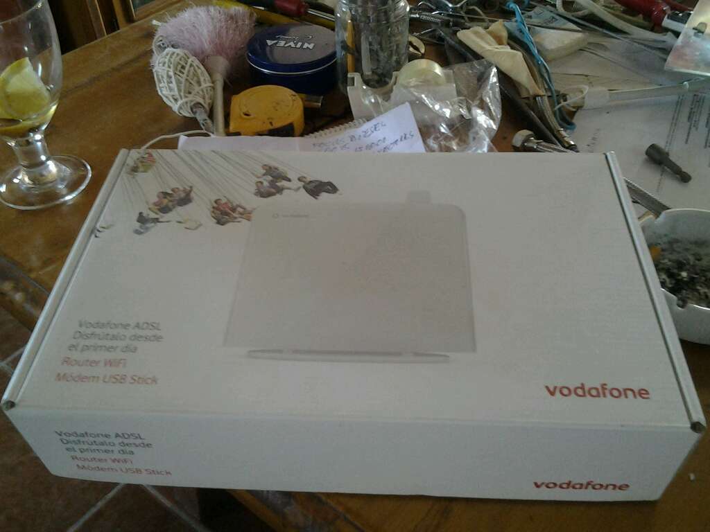 REGALO router wifi de vodafone sin usar. 1