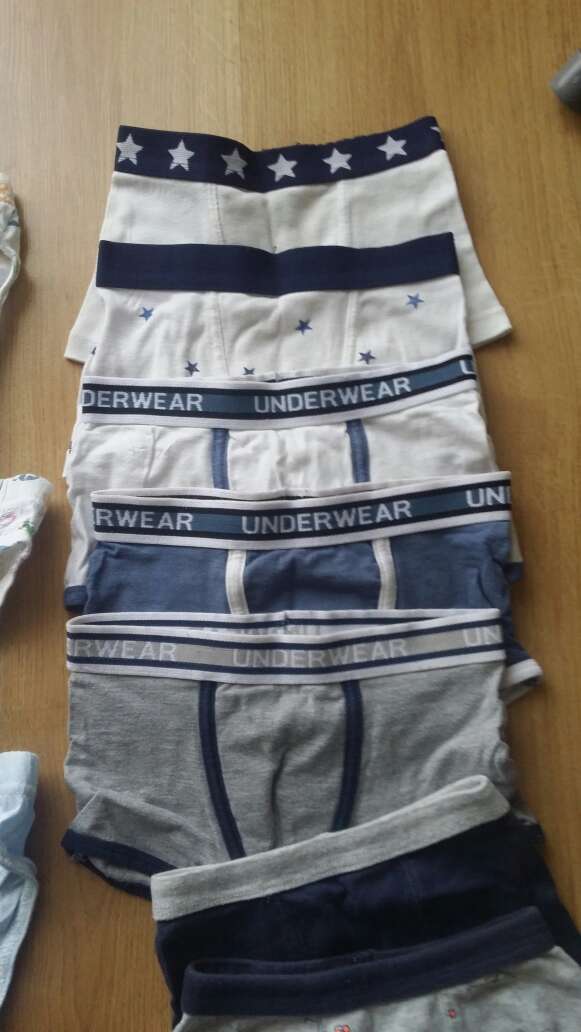 REGALO Gran lote calzoncillos y baadores 24 meses 2