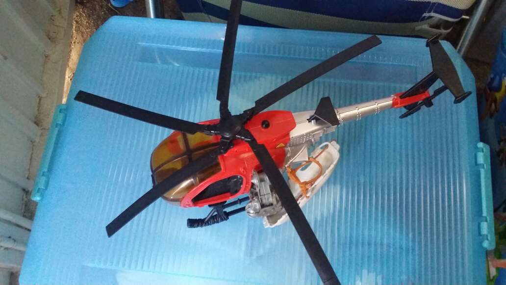 REGALO Helicptero juguete 2
