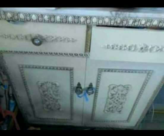 REGALO mueble taquillón antiguo REGALO mueble taquillón antiguo