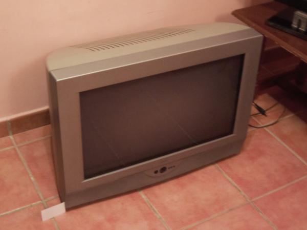 REGALO televisin de tubo 32 Loewe