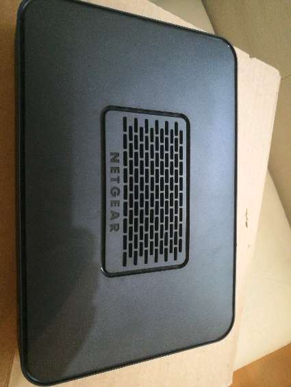 REGALO Router netgear 3