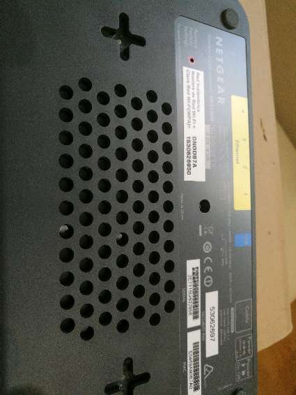 REGALO Router netgear 4