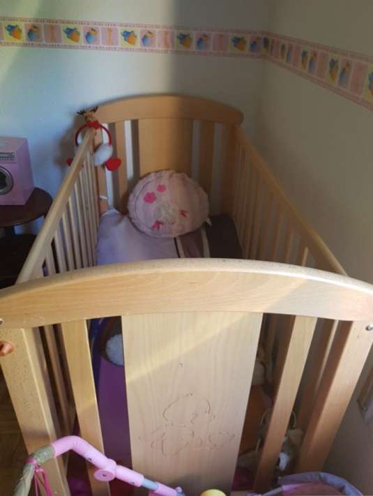 REGALO  Cuna con colchn  3